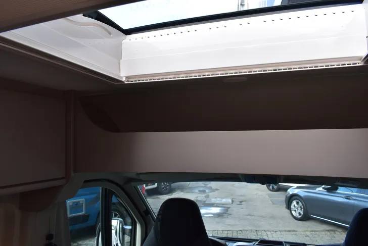 Fahrzeugbild Carado CV 602 pro Längsbetten, Dieselheizung #36