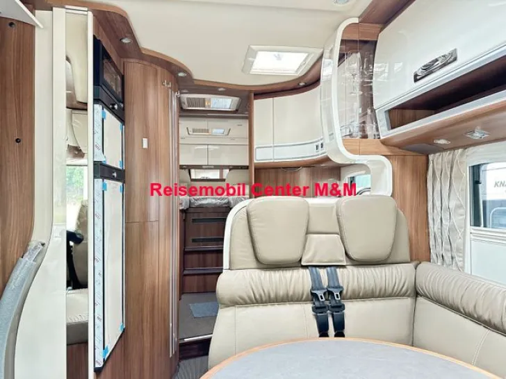 Fahrzeugbild Carthago chic e-line I 50 LE DA MB Mercedes Benz 63K Raba #5