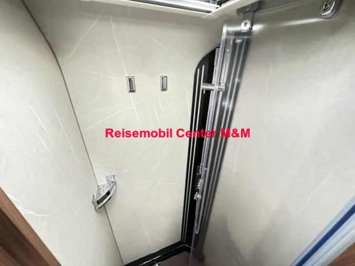 Fahrzeugbild Carthago chic e-line I 50 LE DA MB Mercedes Benz 63K Raba #14