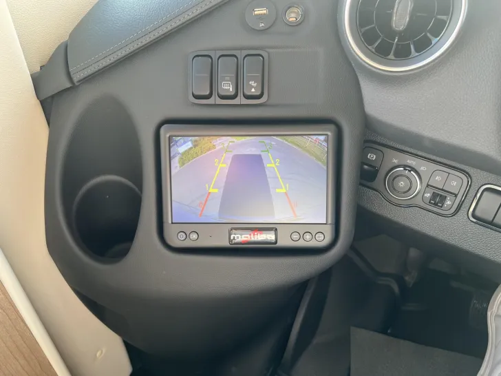 Fahrzeugbild Malibu I 490 RB LE comfort Mercedes #12