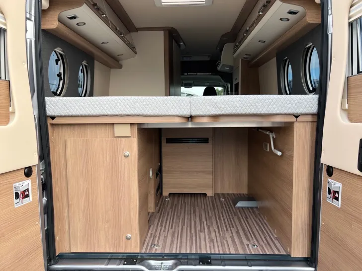 Fahrzeugbild Malibu Van first class - two rooms 640 LE RB Fiat (6563) #33