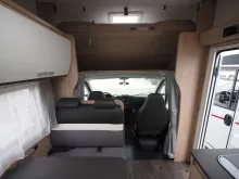 Fahrzeugbild Sunlight A68, Markise, 6 Sitz & Schlafplätze, Radtr., #6