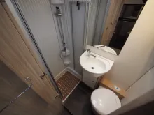 Fahrzeugbild Sunlight A68, Markise, 6 Sitz & Schlafplätze, Radtr., #17