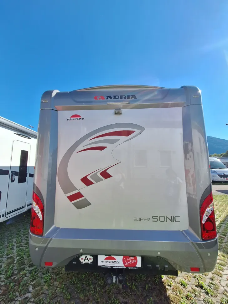 Fahrzeugbild Adria Supersonic I 701 SL #5