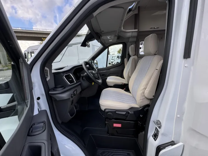 Fahrzeugbild Etrusco T Ford 7.3 QCF Primavera Aktion|Markise|Bi-Xenon #6