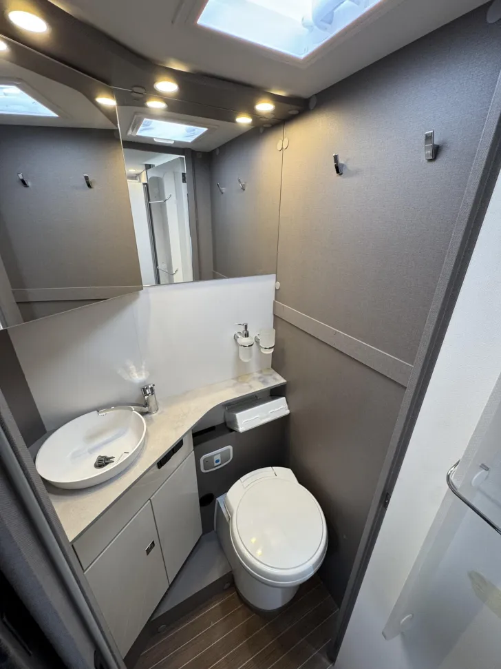 Fahrzeugbild Etrusco T Ford 7.3 QCF Primavera Aktion|Markise|Bi-Xenon #13