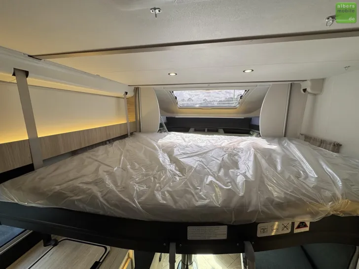 Fahrzeugbild Challenger Teilintegriert Graphite Edition 317 Drive 2026 #24