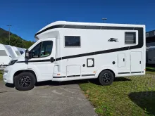 Fahrzeugbild Laika Ecovip L 2009 - mit Hubbett #4