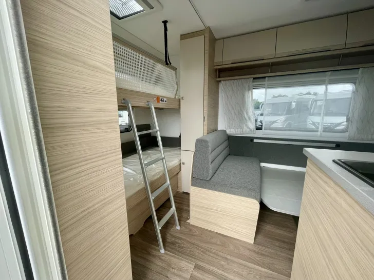 Fahrzeugbild Fendt Bianco Selection 550 SKM #4