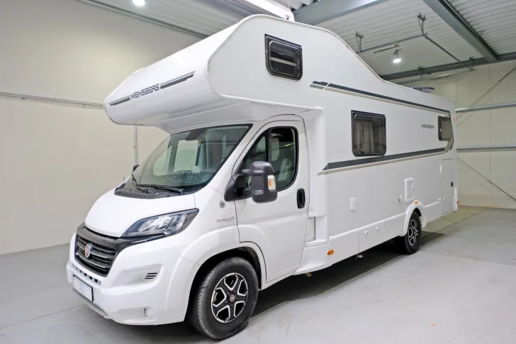 Fahrzeugbild Weinsberg CaraHome 700 DG/1.Hand/Festbett/Garage/Klima #4