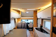 Fahrzeugbild Weinsberg CaraHome 700 DG/1.Hand/Festbett/Garage/Klima #6