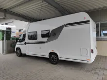 Fahrzeugbild Knaus L!VE WAVE 650 MF Platinum Selection Hubbett/Schalter -4013 #5