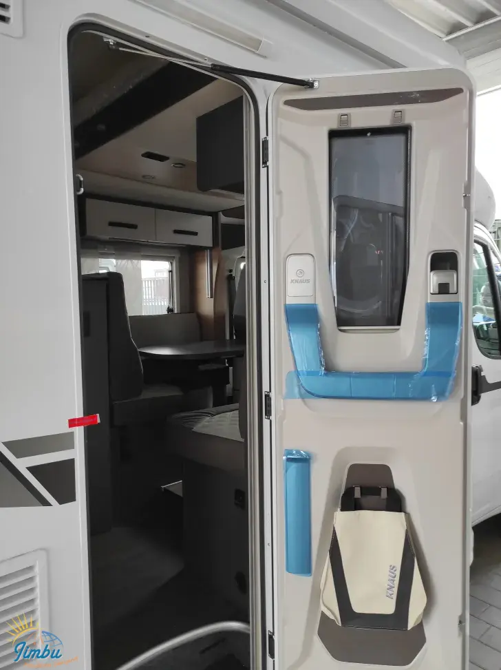 Fahrzeugbild Knaus L!VE WAVE 650 MF Platinum Selection Hubbett/Schalter -4013 #8