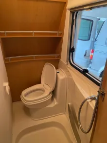 Fahrzeugbild Knaus Südwind 350 #6