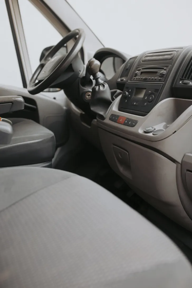 Fahrzeugbild Peugeot Boxer 330 #9