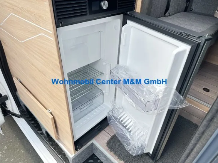 Fahrzeugbild Knaus Boxdrive 600 XL Fahrassistenz Paket 3 Markise #7