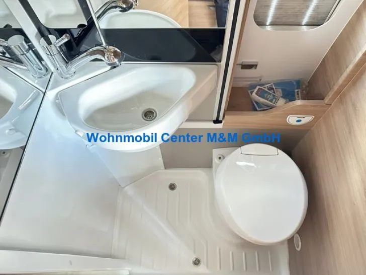 Fahrzeugbild Knaus Boxdrive 600 XL Fahrassistenz Paket 3 Markise #9