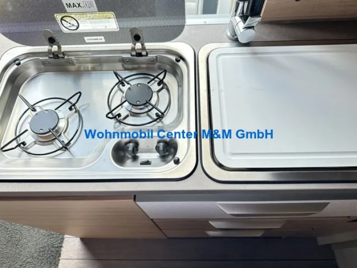 Fahrzeugbild Knaus Boxdrive 600 XL Fahrassistenz Paket 3 Markise #10