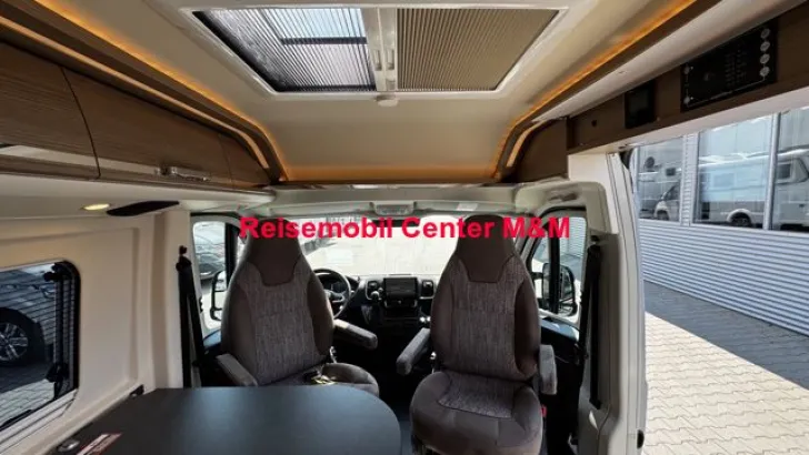 Fahrzeugbild Malibu Van first class-two rooms coupé 5 J Garantie* #9