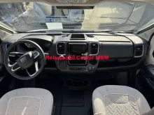 Fahrzeugbild Malibu Van first class-two rooms GT skyview 640 LE RB #4