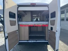 Bild 13 Malibu Van first class-two rooms GT skyview 640 LE RB