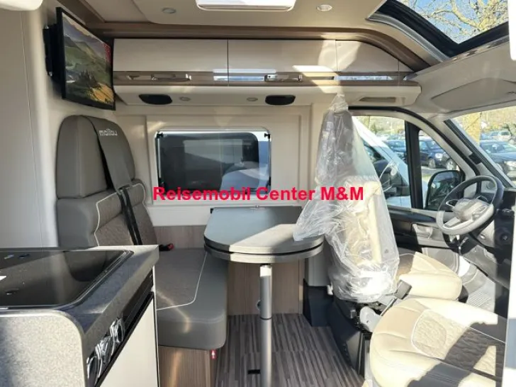 Fahrzeugbild Malibu Van first class-two rooms GT skyview 640 LE RB #4