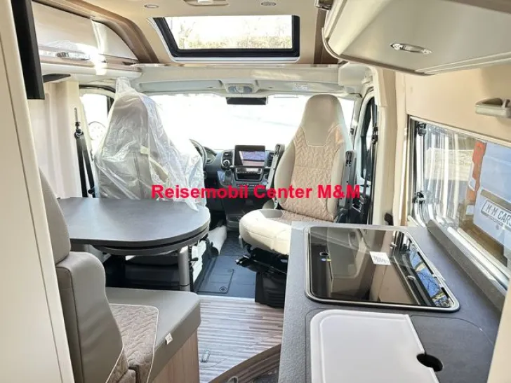 Fahrzeugbild Malibu Van first class-two rooms GT skyview 640 LE RB #12