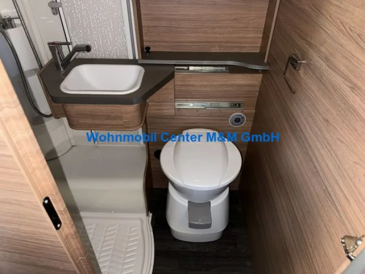 Fahrzeugbild Weinsberg CaraCore 650 MEG MJ25 180PS S7 Navi DuoC #12