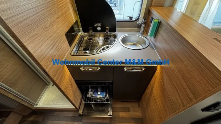 Fahrzeugbild Weinsberg CaraCore 700 MEG MJ25 180 PS Aguti #6