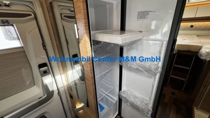 Fahrzeugbild Weinsberg CaraCore 700 MEG MJ25 180 PS Aguti #8