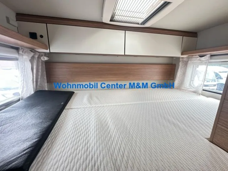 Fahrzeugbild Weinsberg CaraHome 550 MG Modell 2024 Markise Styling #11