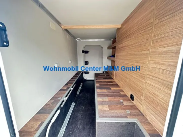 Fahrzeugbild Weinsberg CaraHome 550 MG Modell 2024 Markise Styling #13