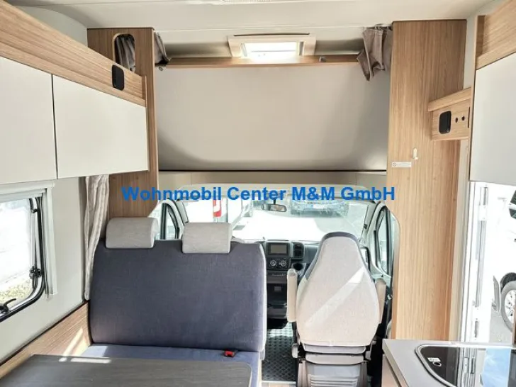 Fahrzeugbild Weinsberg CaraHome 650 DG TV Sat Markise Standklima #11