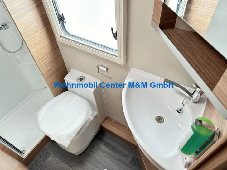 Fahrzeugbild Weinsberg CaraLoft 650 MF 3500kg Ford 2.0l Automatik #10