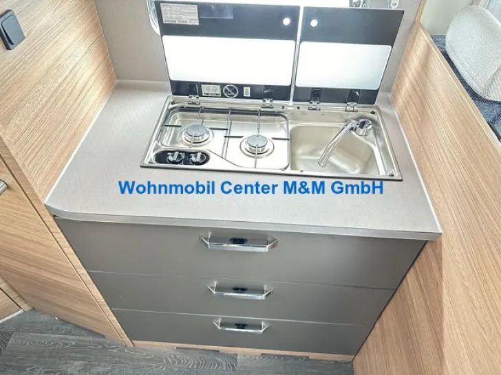 Fahrzeugbild Weinsberg CaraLoft 650 MF 3500kg Ford 2.0l Automatik #12