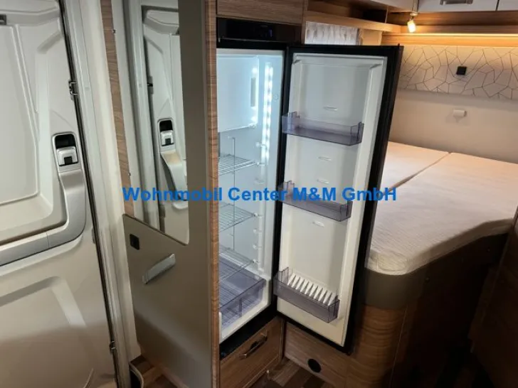 Fahrzeugbild Weinsberg CaraSuite 650 MF Modell 2024 5 Sitzplätze #7