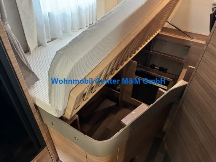 Fahrzeugbild Weinsberg CaraSuite 650 MF Modell 2024 5 Sitzplätze #10