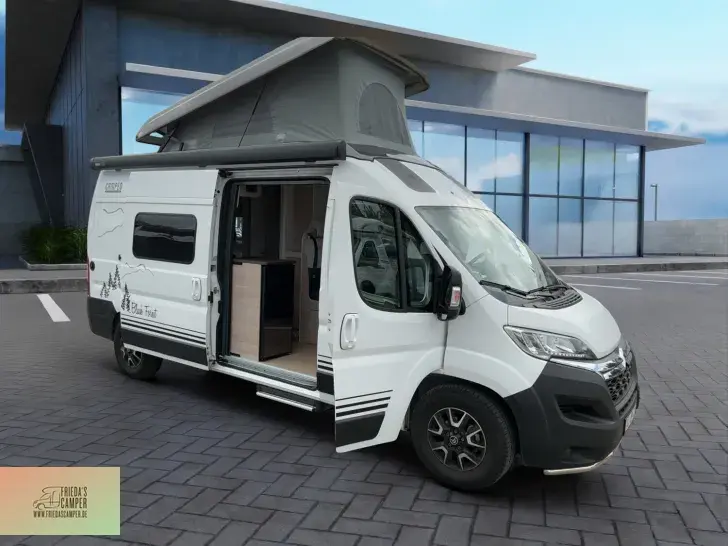 Fahrzeugbild Bürstner Campeo Black Forest C 600 #8