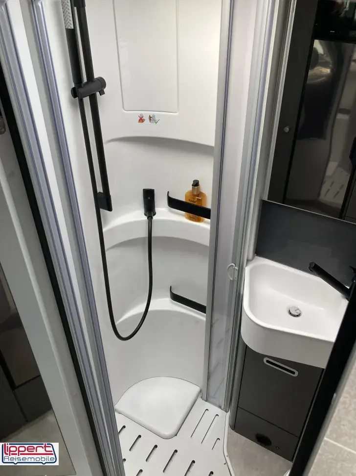 Fahrzeugbild Hymer ML-T 580 4x4 ALLRAD Lithiumbatterien 240 Ah #12