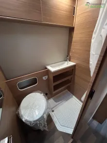 Fahrzeugbild Weinsberg CaraHome 650 MEG Modell 2026 #8