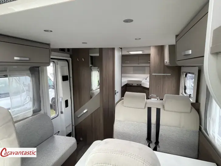 Fahrzeugbild Carado TEILINTEGRIERTE 448 #9