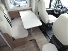 Fahrzeugbild Carado TEILINTEGRIERTE 338 #7