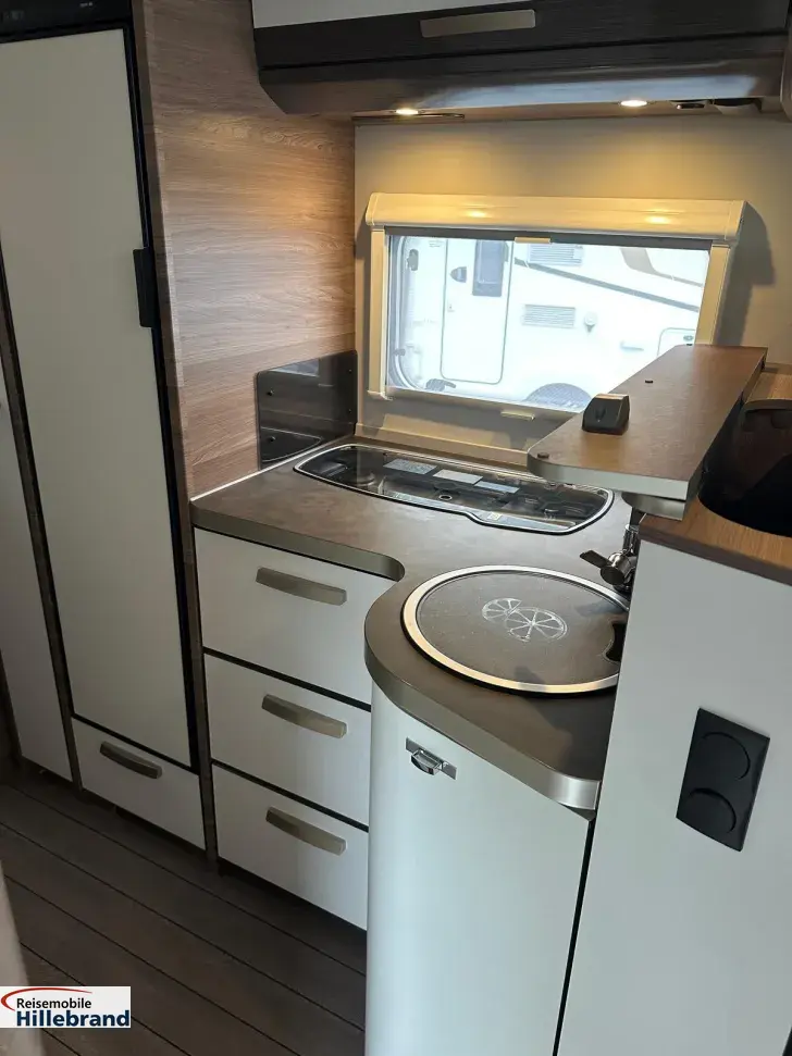 Fahrzeugbild Knaus L!VE WAVE 700 MEG %% Navi,Liftträger %% #12