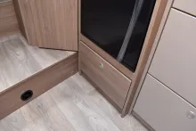 Fahrzeugbild Carado T 328 Hubbett, 5 Betten u. Sitze #50