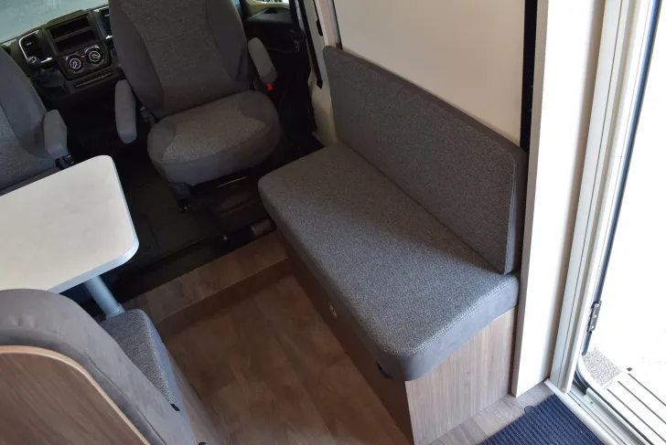 Fahrzeugbild Carado VAN 347 Clever-Lift-Bett, ab April #6