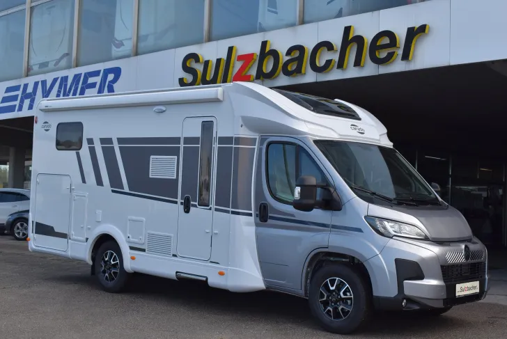 Fahrzeugbild Carado T 338 pro+ Hubbett, 4 Betten #1