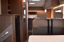 Fahrzeugbild Carado T 338 pro+ Hubbett, 4 Betten #9