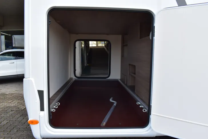 Fahrzeugbild Carado T 338 pro+ Hubbett, 4 Betten #32