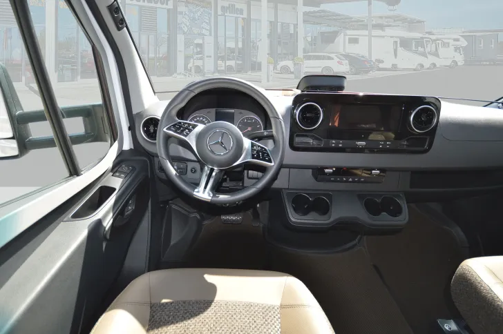 Fahrzeugbild Carthago chic c-line T 4.9 LE #5