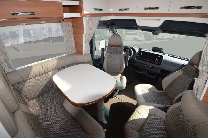 Fahrzeugbild Carthago chic c-line T 4.9 LE #4